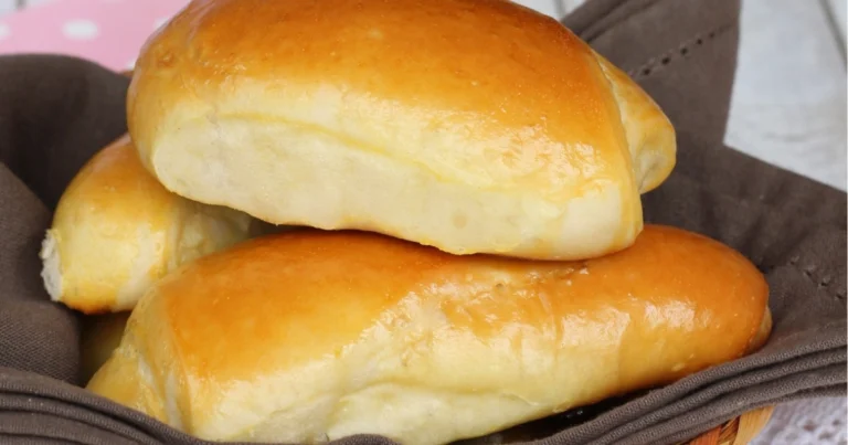 Panini al latte: la ricetta soffice e perfetta per ogni occasione