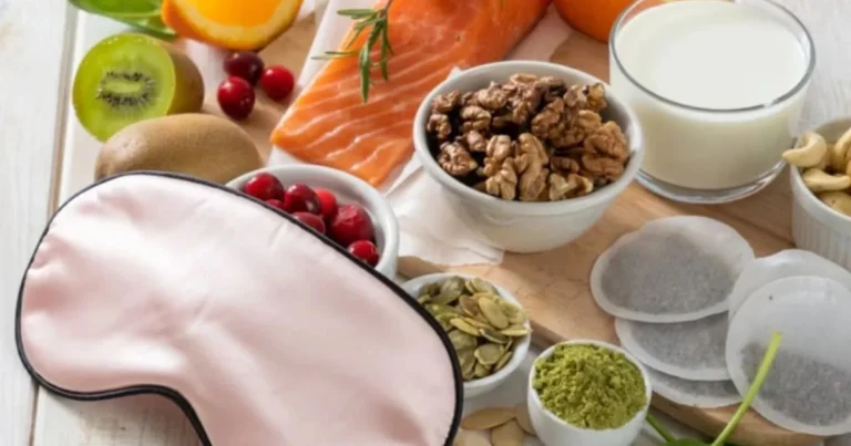 Alimenti che favoriscono il sonno: cosa mangiare per riposare meglio la sera