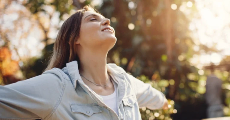 Cosa consuma l’energia e cosa la rafforza: guida completa per ritrovare vitalità ed equilibrio