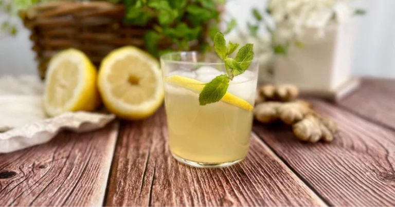 Acqua Aromatizzata al Limone, Zenzero e Chiodi di Garofano: Una Bevanda Fresca e Salutare